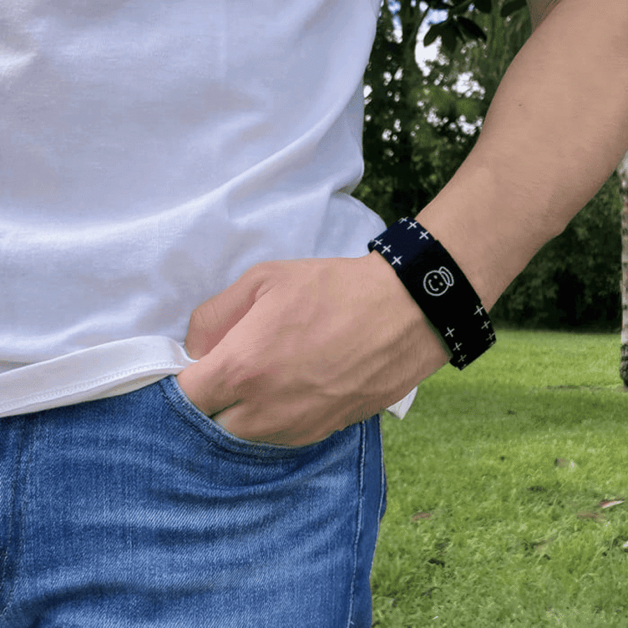 Men's Black Cross Bible Bracelet - Talking Bible Bracelet